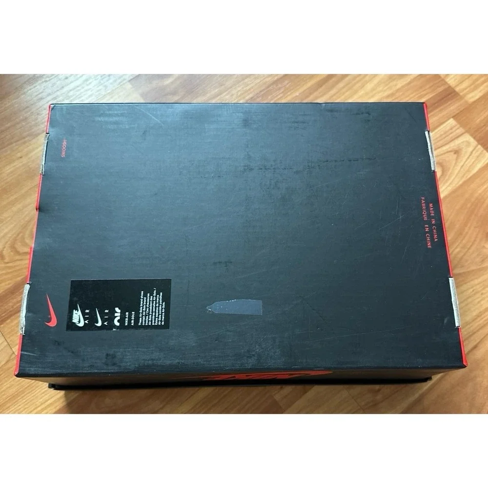 Nike Air Jordan‎ 1 high empty shoe box